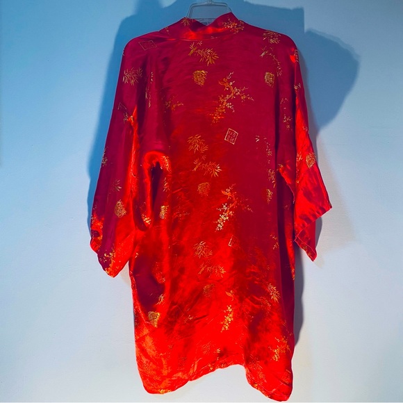 Dragon print Chinese Red Silk Robe - Picture 2 of 9